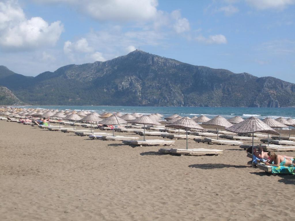 Holiday Hotel Dalyan Exterior photo