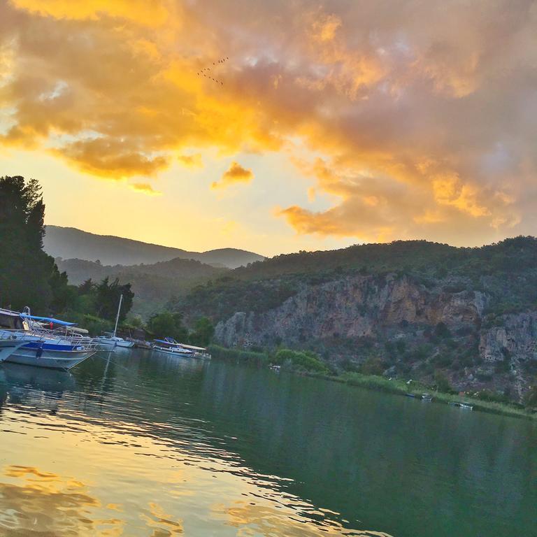 Holiday Hotel Dalyan Exterior photo