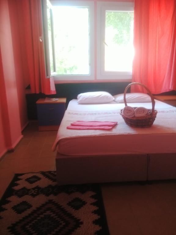 Holiday Hotel Dalyan Exterior photo