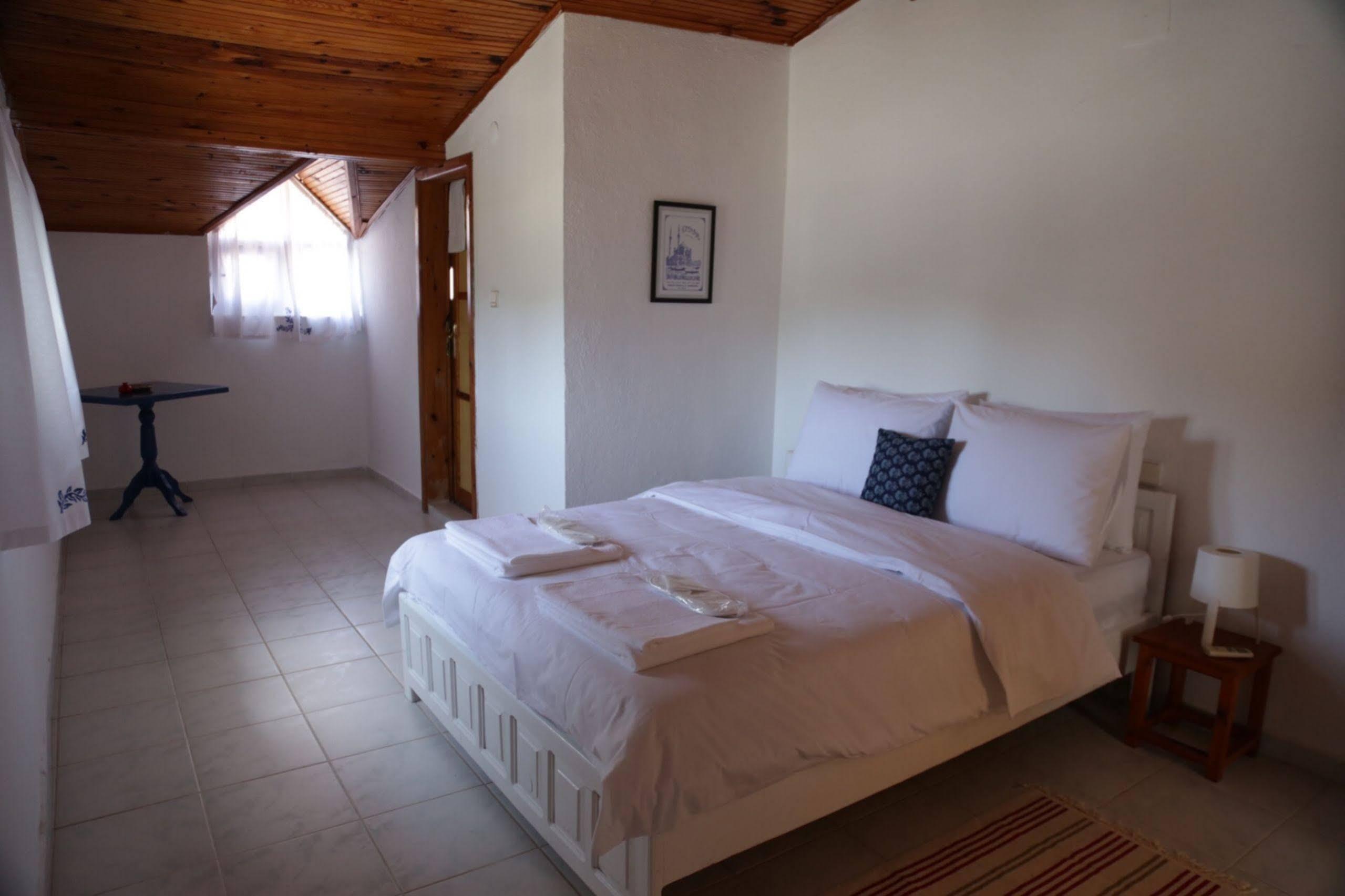 Holiday Hotel Dalyan Exterior photo