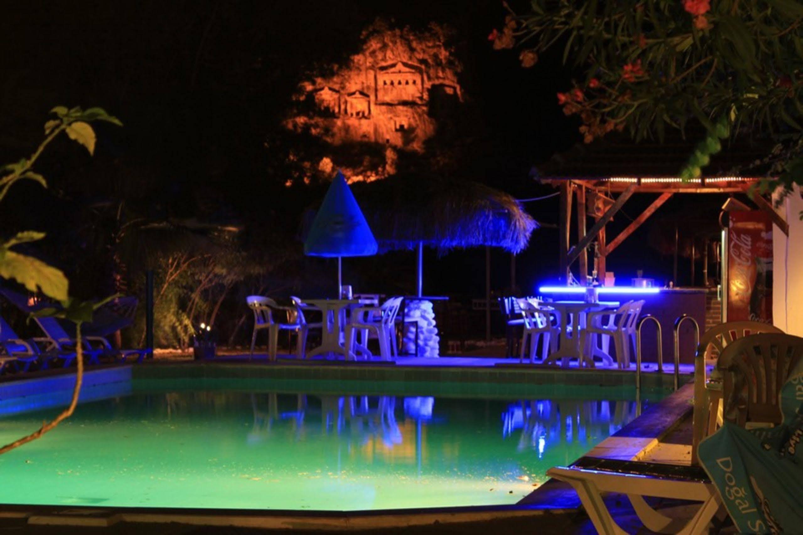 Holiday Hotel Dalyan Exterior photo