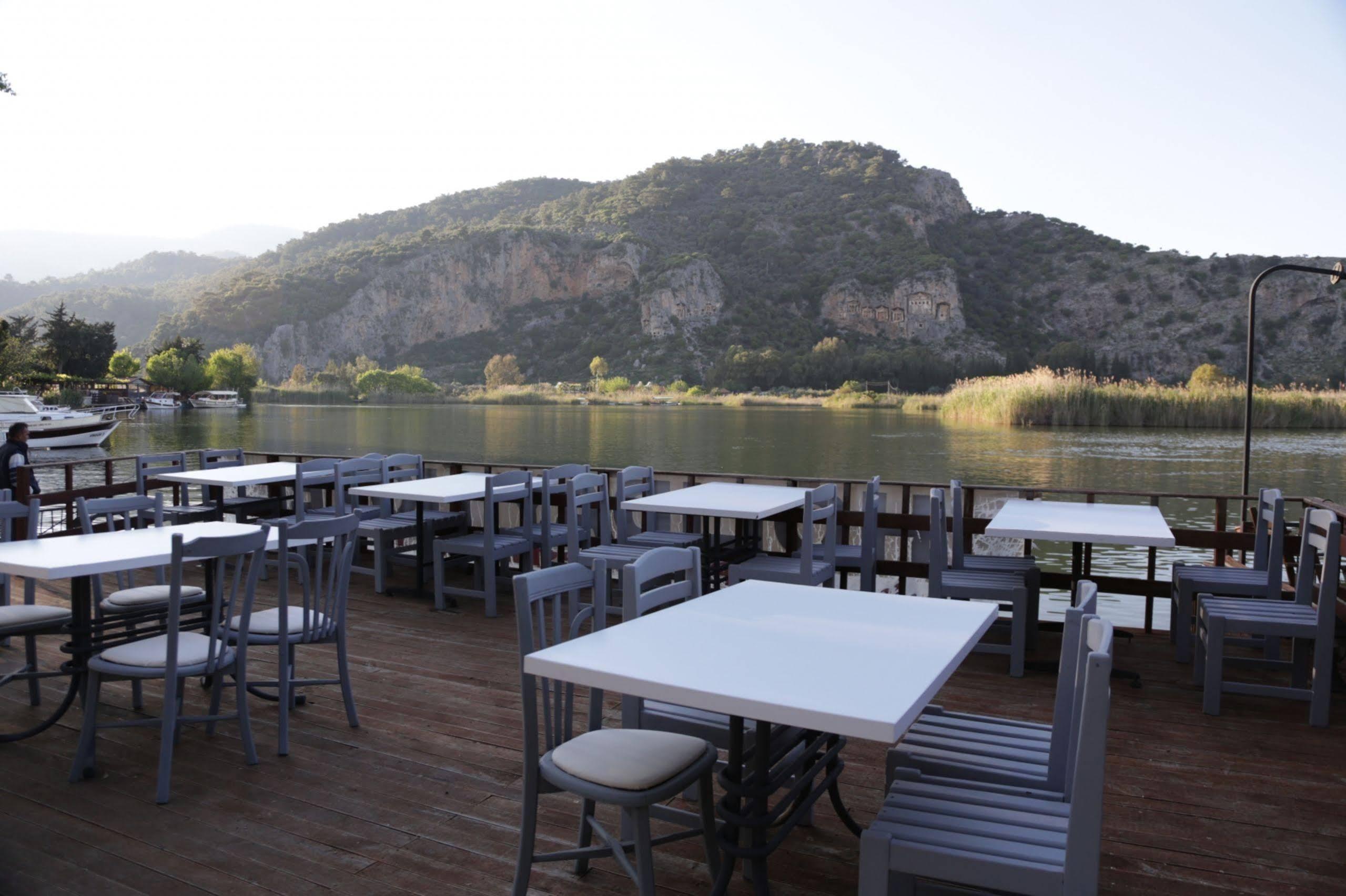 Holiday Hotel Dalyan Exterior photo